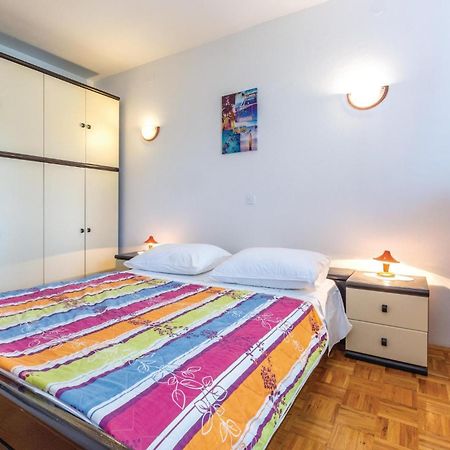 Nice Apartment In Plano With Kitchen מראה חיצוני תמונה
