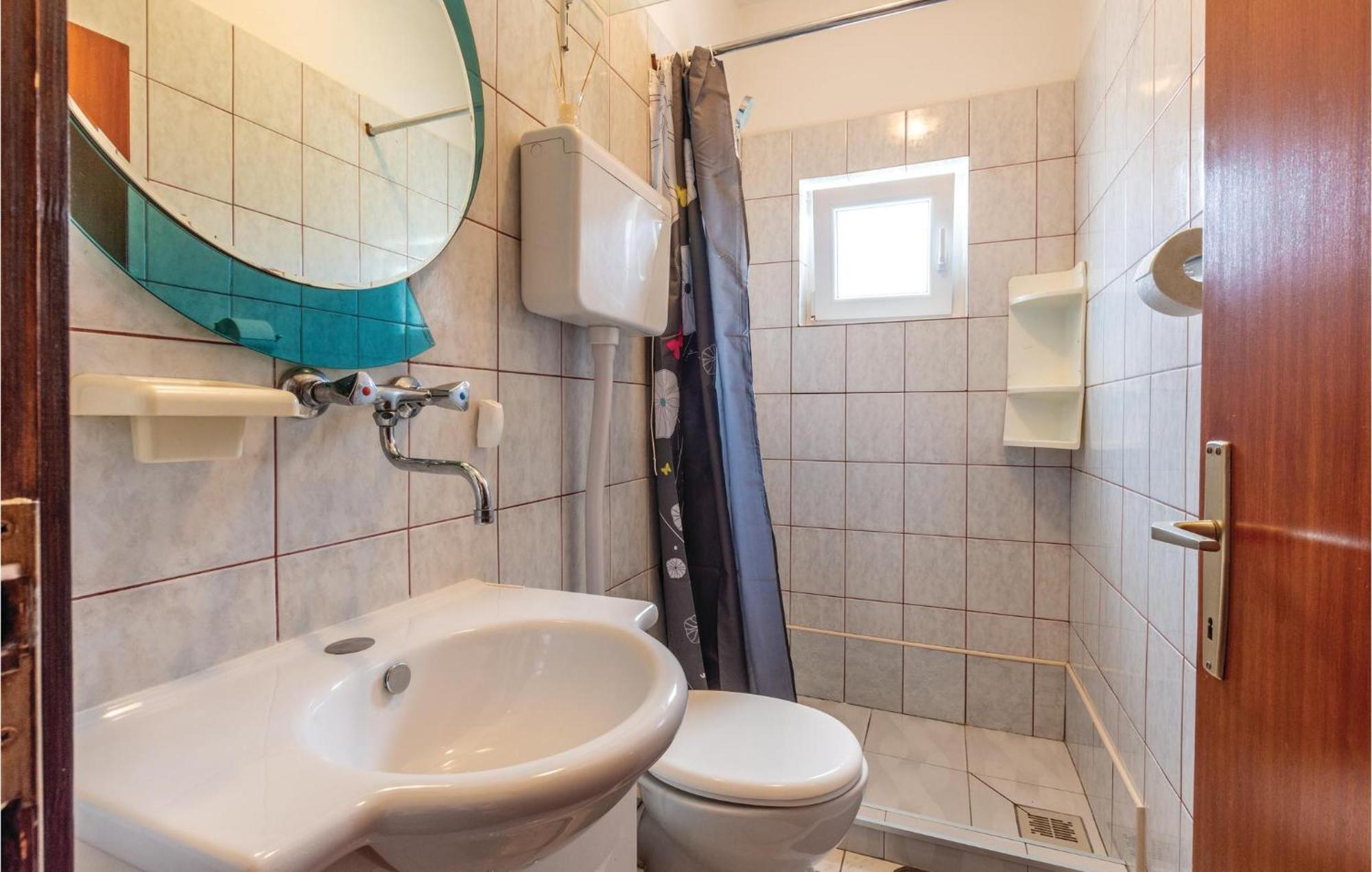 Nice Apartment In Plano With Kitchen מראה חיצוני תמונה