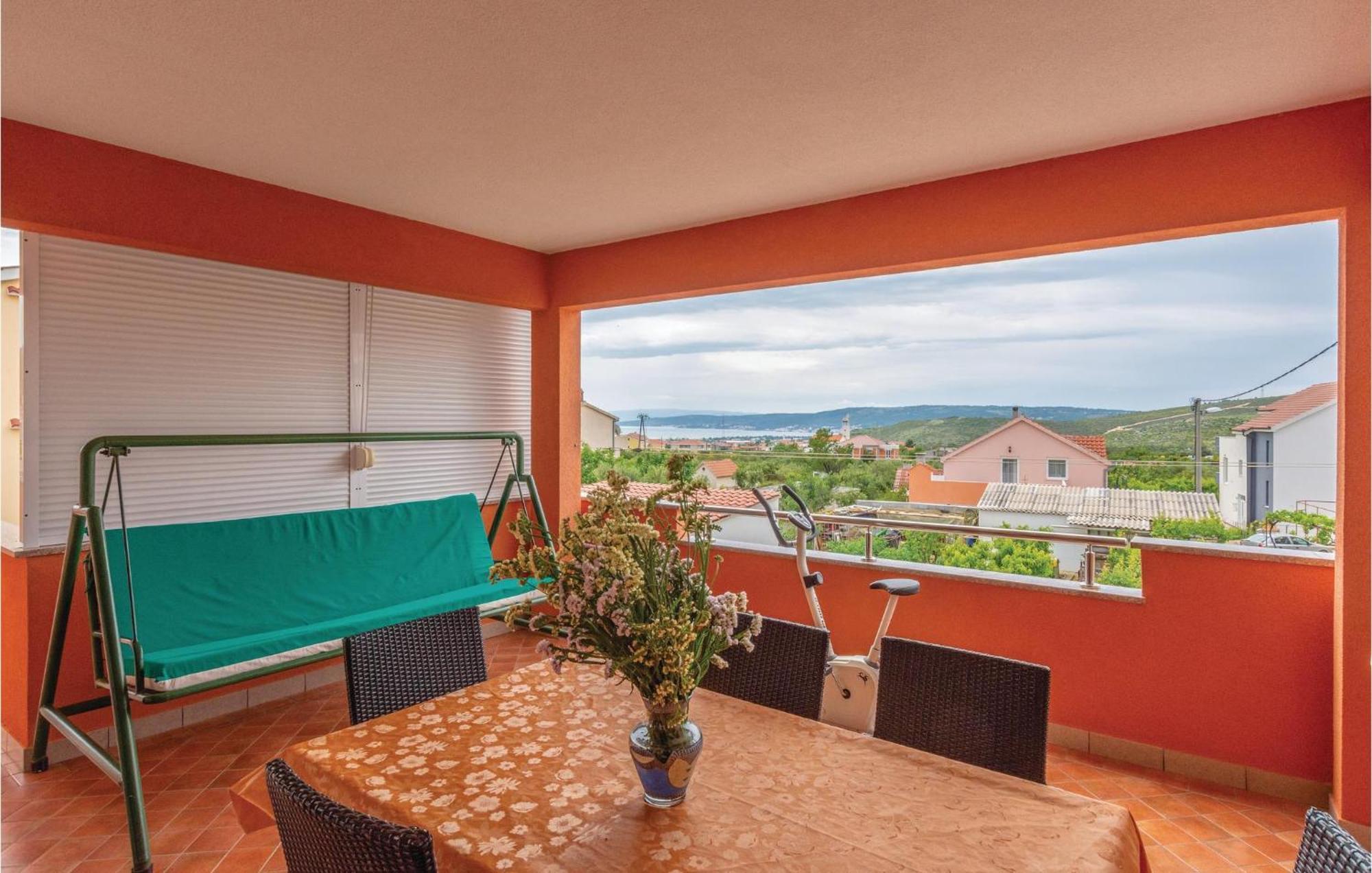 Nice Apartment In Plano With Kitchen מראה חיצוני תמונה